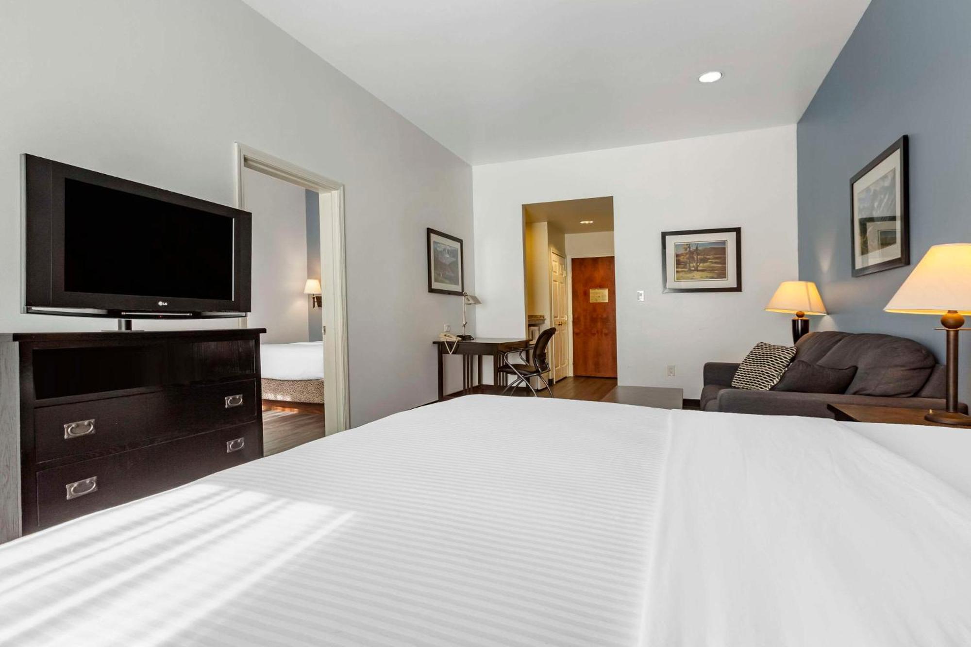 Big Horn Resort, Ascend Hotel Collection Billings Bagian luar foto